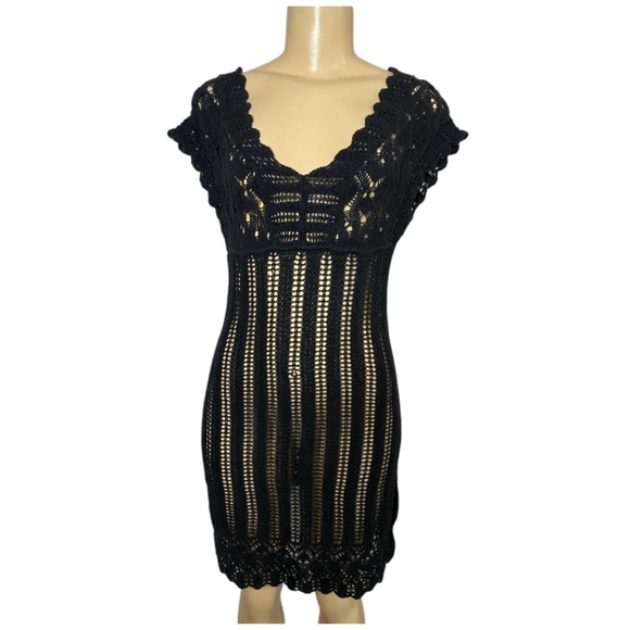 Y2K EST 1994 Old Navy Black Crochet Cover Up Dress V-Neck Size Medium - Picture 3 of 8